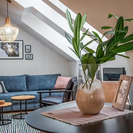 Poetika Apartment *